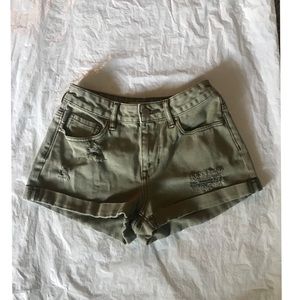 Olive Green High-waisted jean shorts!